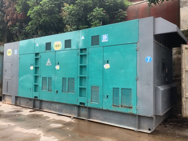 清遠(yuǎn)發(fā)電機(jī)出租找展翔機(jī)電，性能穩(wěn)定，質(zhì)量保證